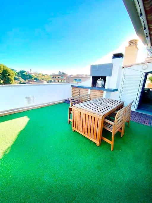Επικοινωνία με το Moderno Duplex